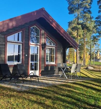 Lakeside Log Cabin Fraemby Udde Φαλούν Εξωτερικό φωτογραφία