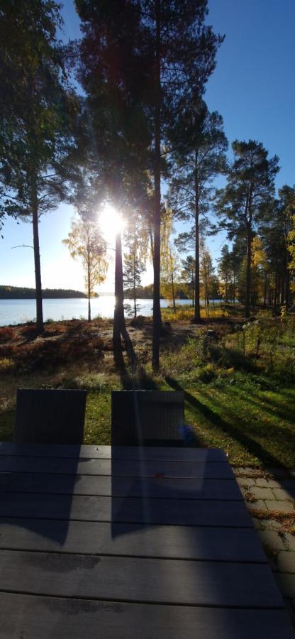 Lakeside Log Cabin Fraemby Udde Φαλούν Εξωτερικό φωτογραφία